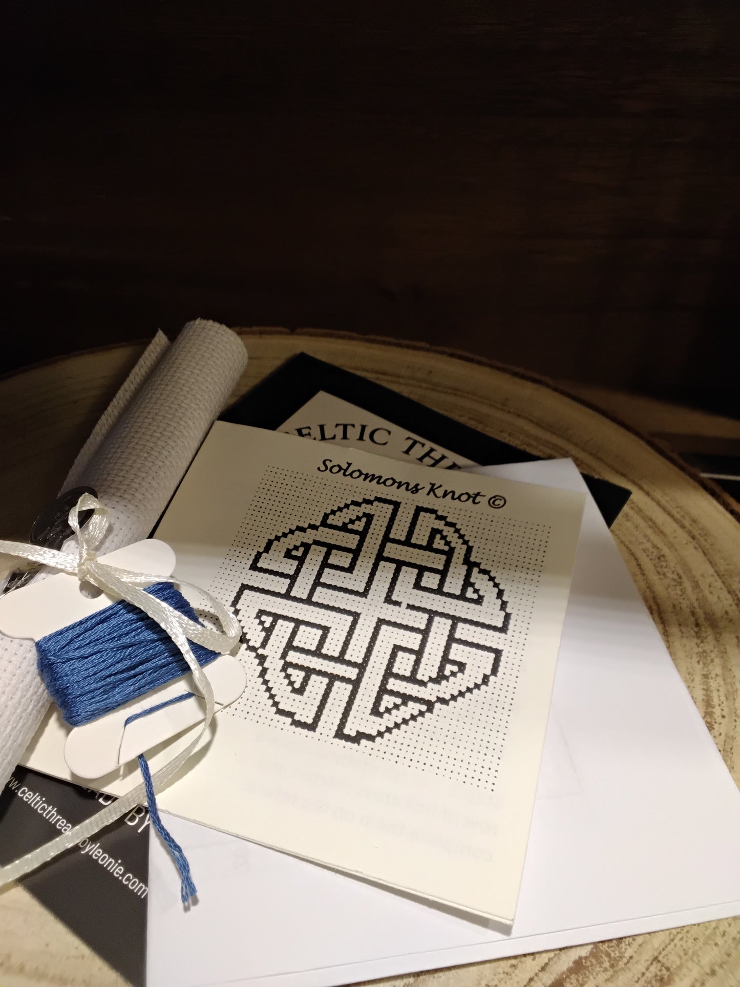 Celtic Cross Stitch Kit - Solomons Knot